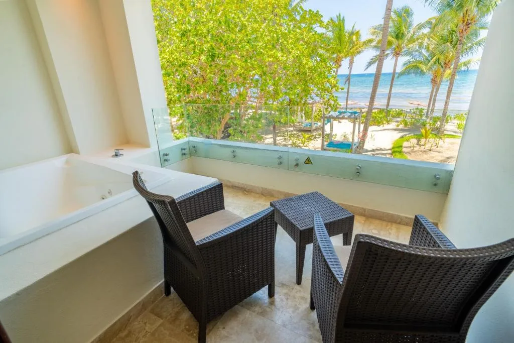 Akumal Bay Beach & Spa Resort: another view