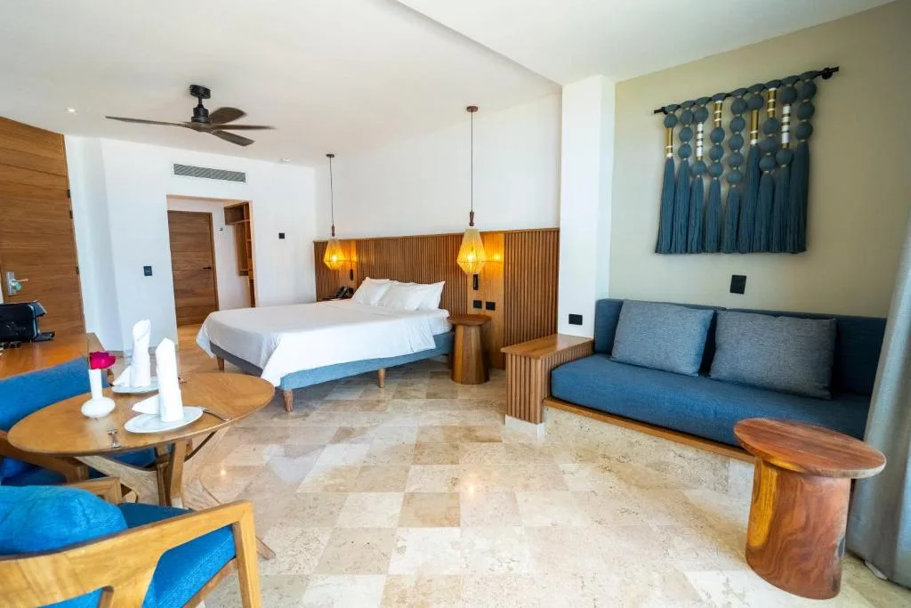 Akumal Bay Beach & Spa Resort: another view