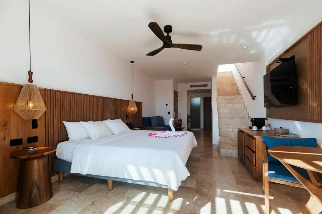 Akumal Bay Beach & Spa Resort: another view