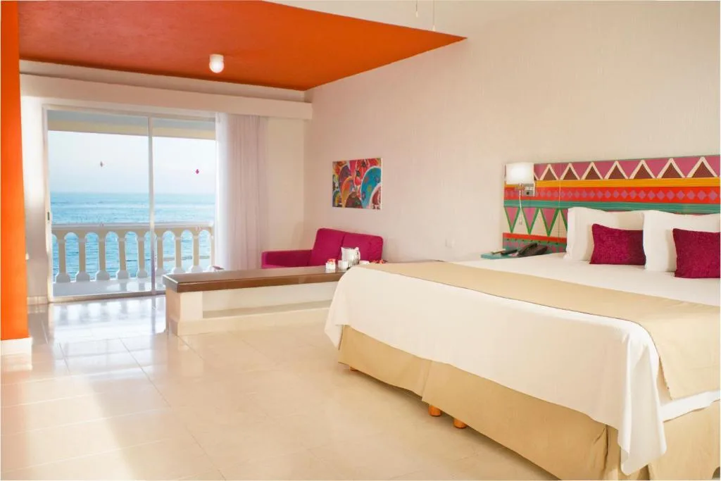 All Ritmo Cancún Resort & Water Park: another view