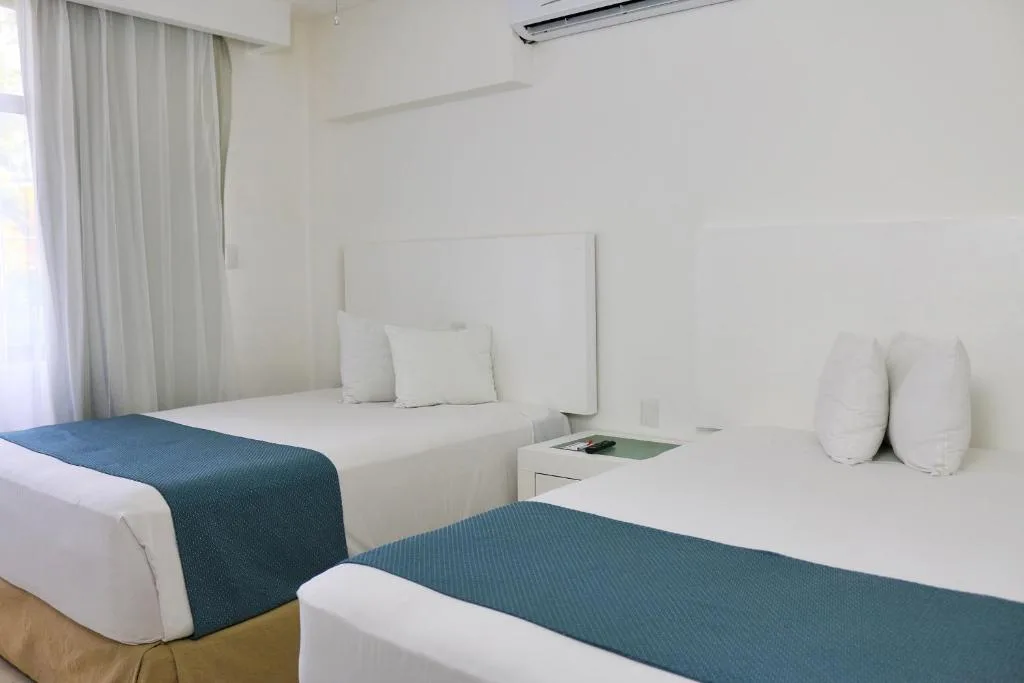 All Ritmo Cancún Resort & Water Park: another view