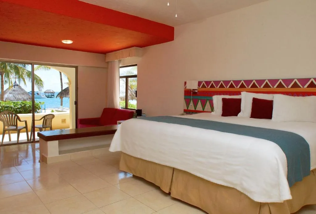 All Ritmo Cancún Resort & Water Park: another view
