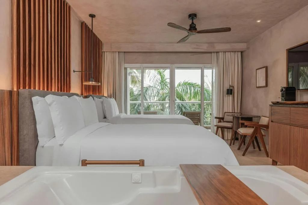 Almare, a Luxury Collection Resort, Isla Mujeres: another view