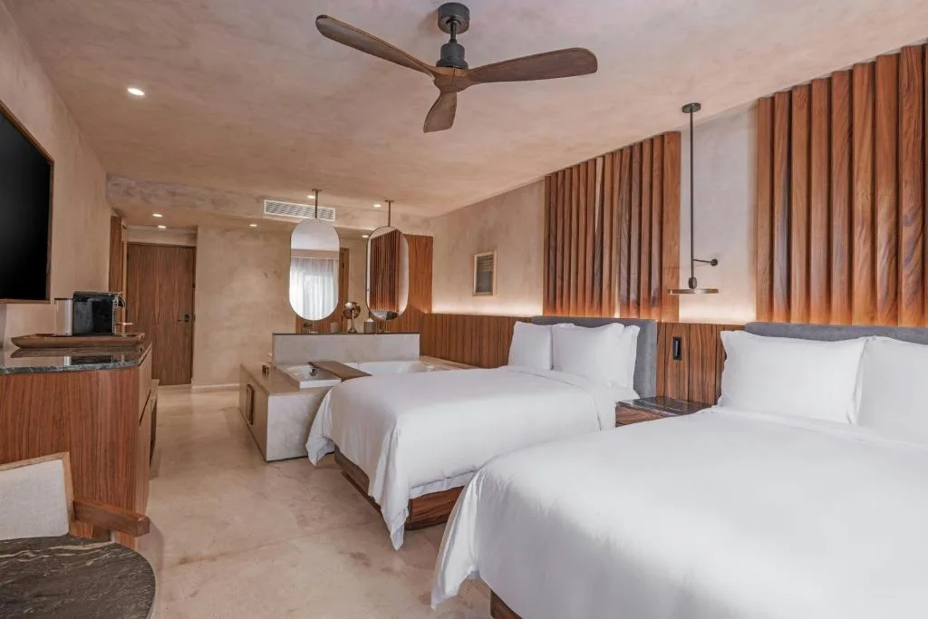 Almare, a Luxury Collection Resort, Isla Mujeres: another view