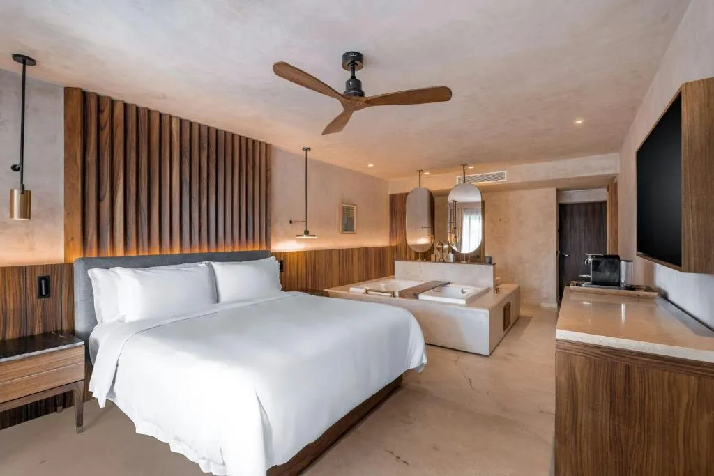Almare, a Luxury Collection Resort, Isla Mujeres: another view