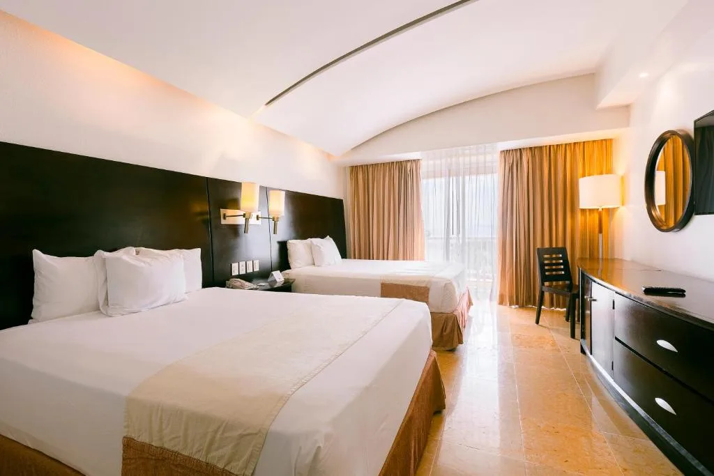 Azul Ixtapa Resort: another view