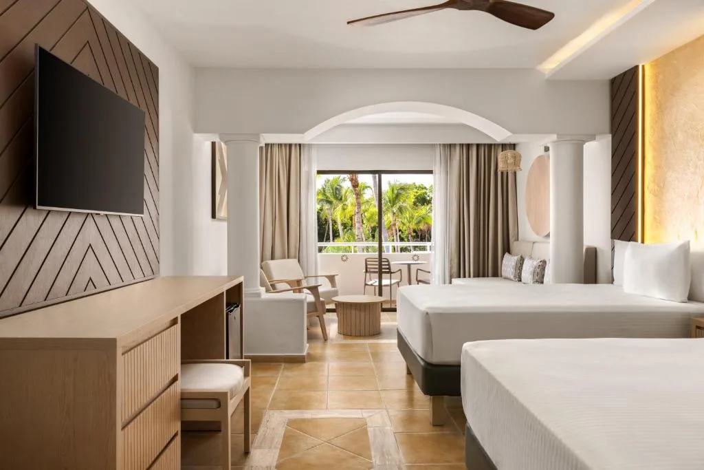 Bahia Principe Escape Tequila: another view