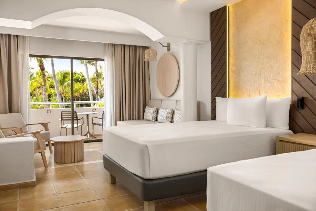 Bahia Principe Escape Tequila: another view