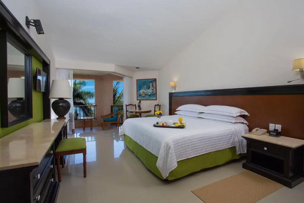 Barceló Huatulco: another view
