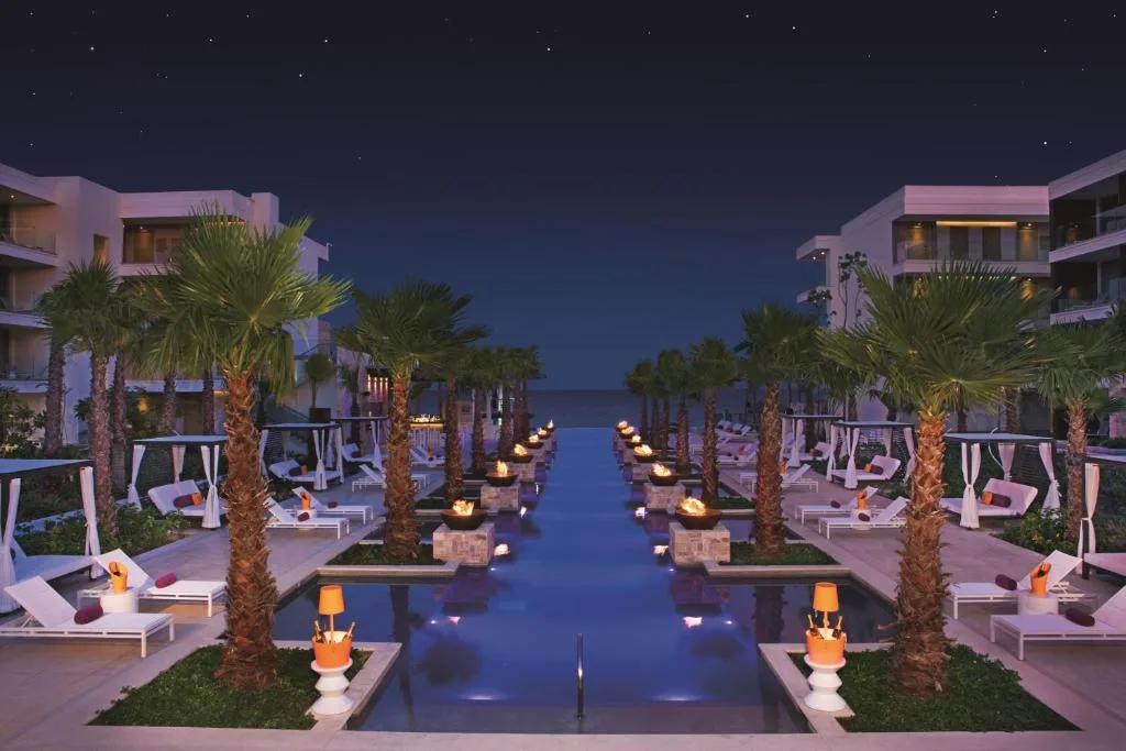 Breathless Riviera Cancun Resort & Spa: another view