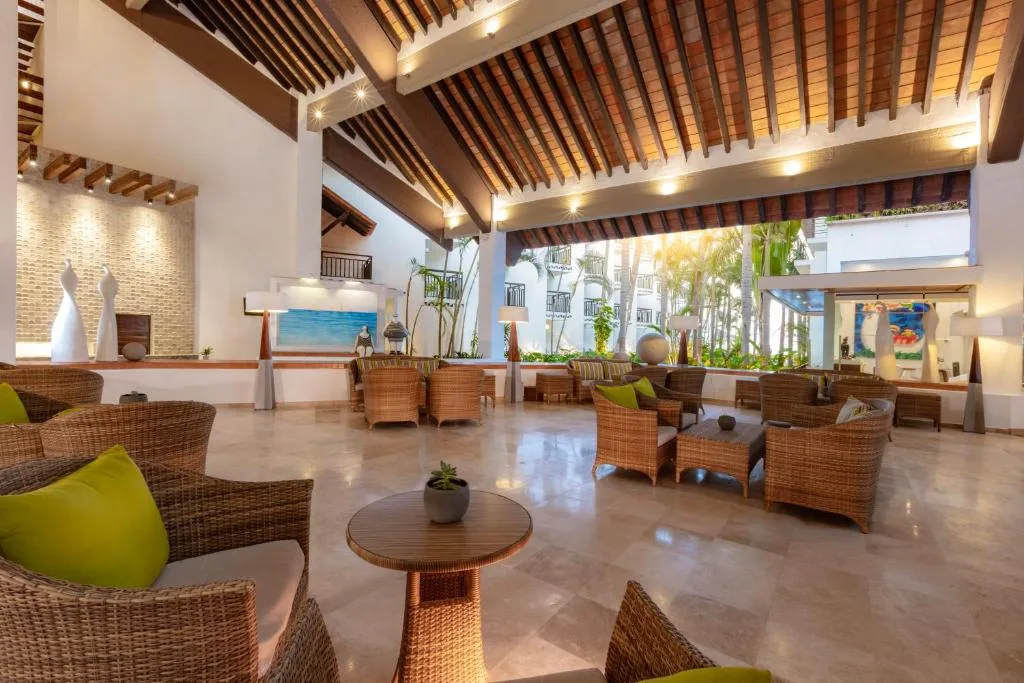 Buenaventura Grand Hotel & Great Moments: another view