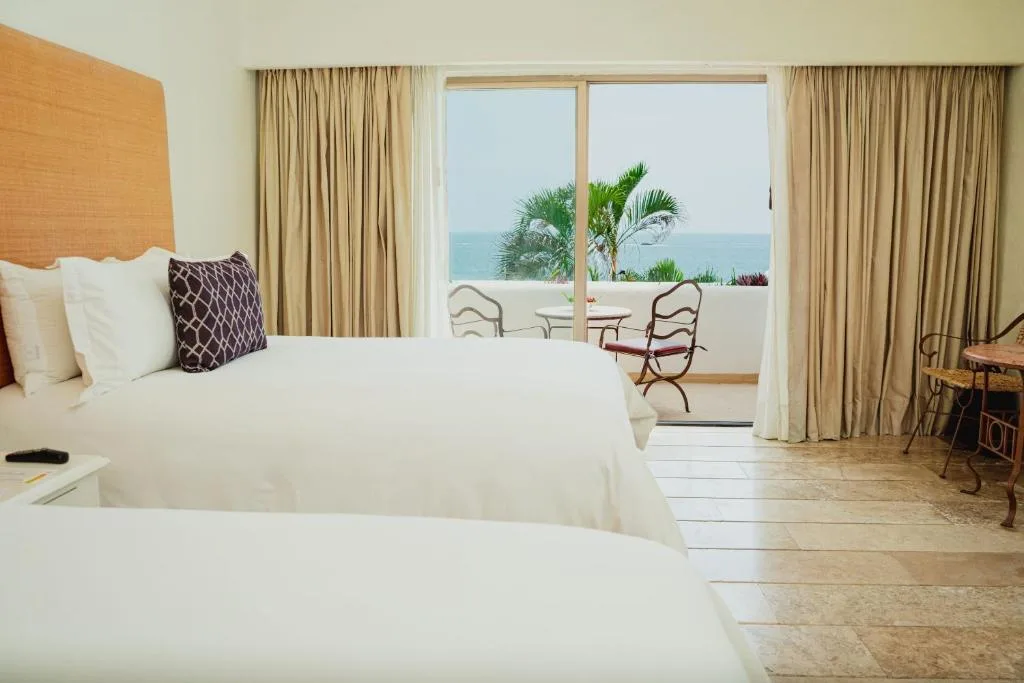 Camino Real Zaashila Huatulco: another view