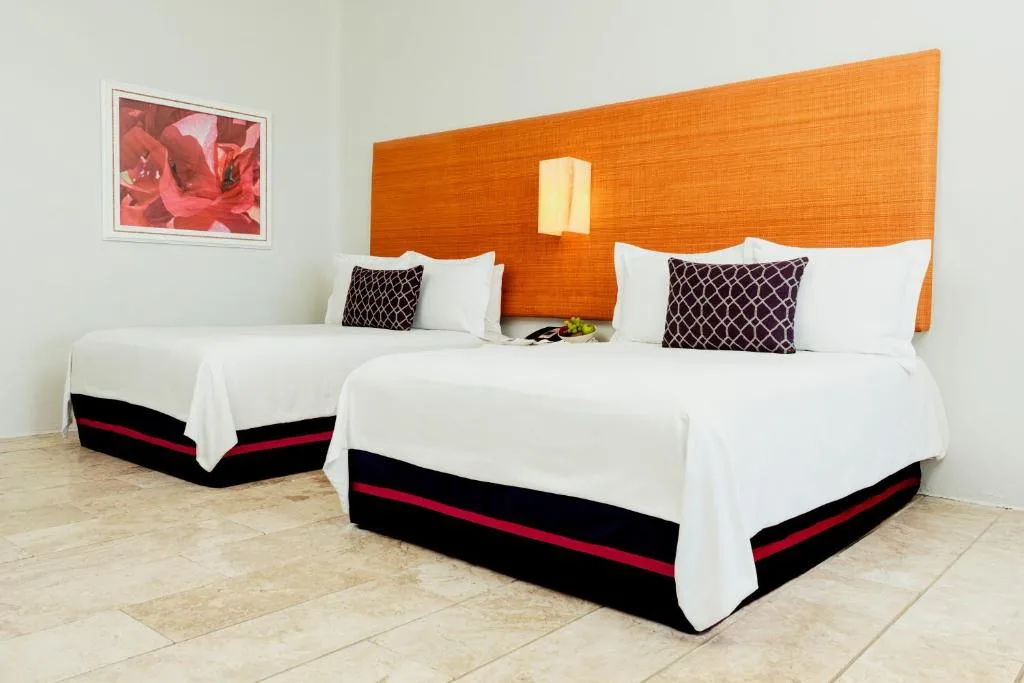 Camino Real Zaashila Huatulco: another view