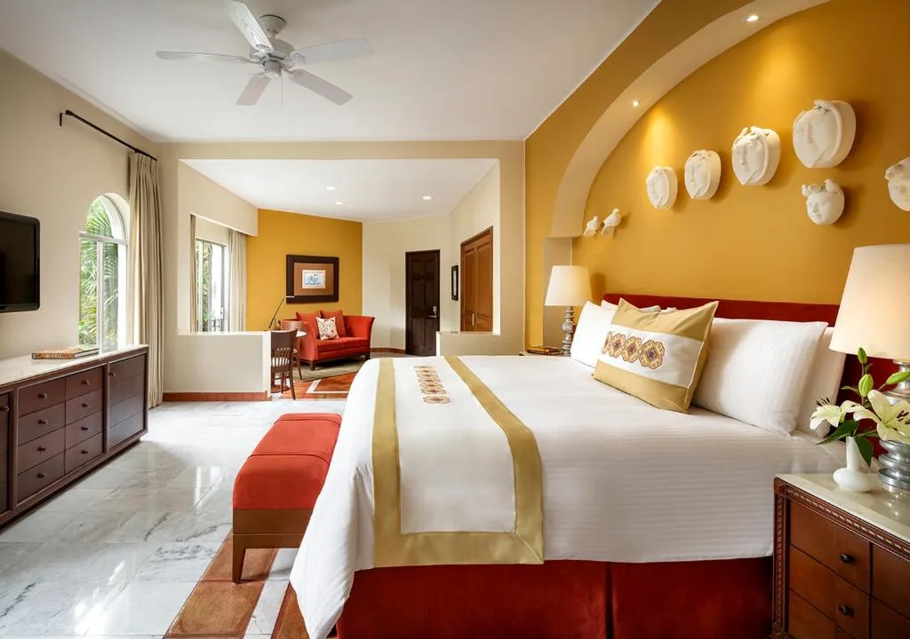 Casa Velas: another view
