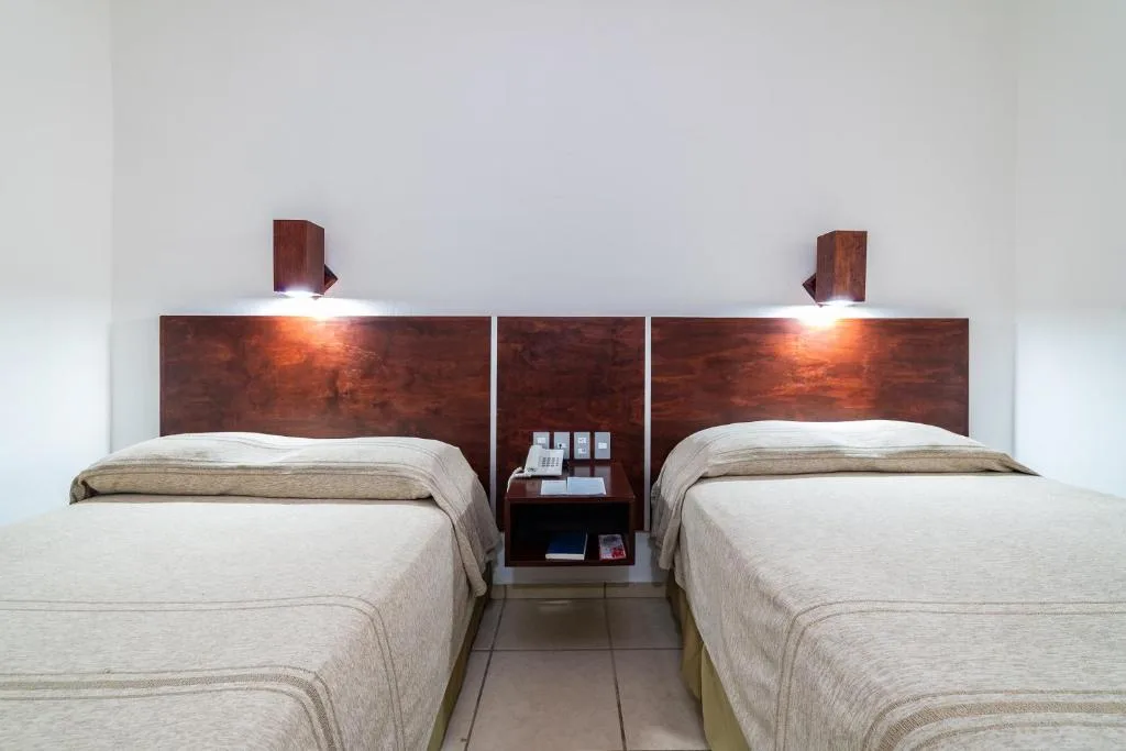 Hotel Castillo Huatulco & Beach Club: another view