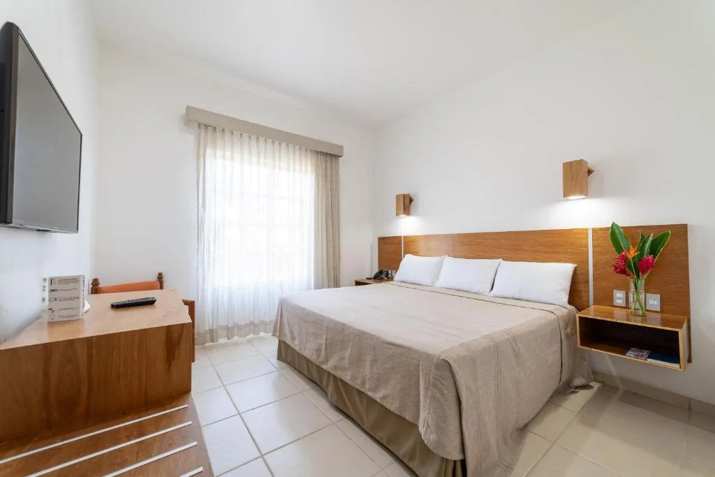 Hotel Castillo Huatulco & Beach Club: another view