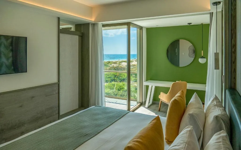 Catalonia Grand Costa Mujeres All Suites & Spa: another view