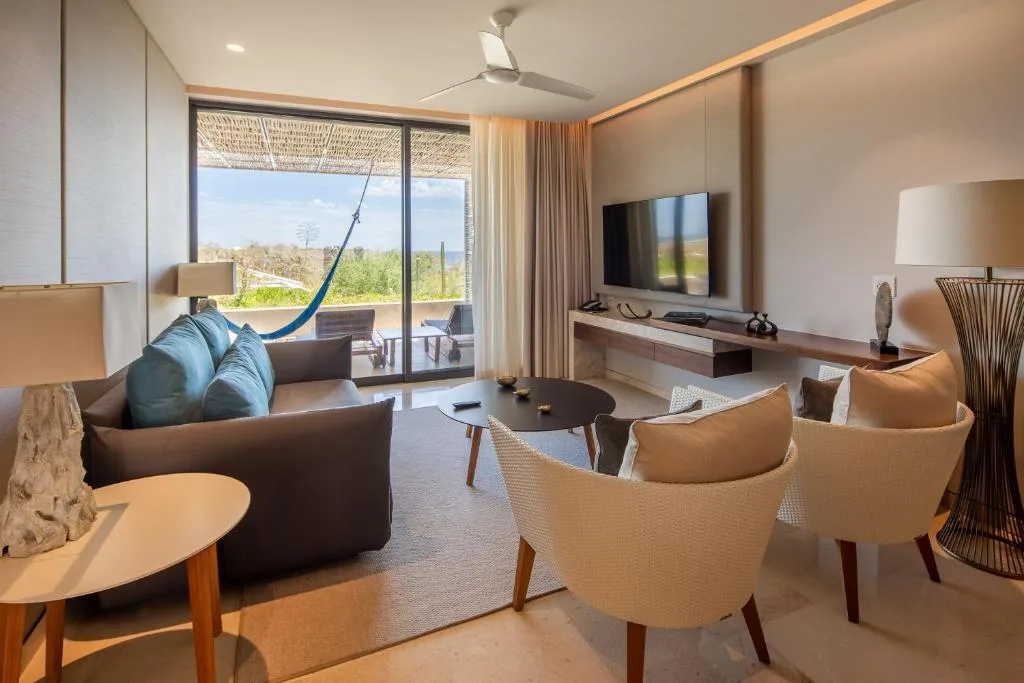 The Club at Solaz Luxury Villas: another view