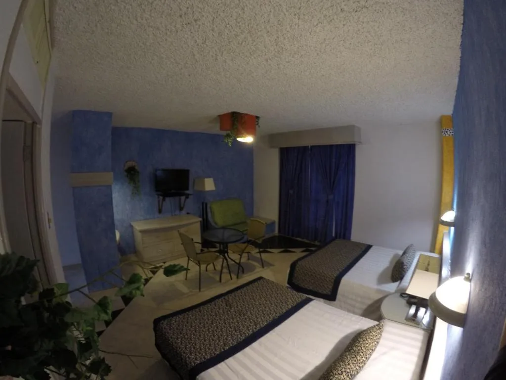 Hotel Club del Sol Acapulco by NG Hoteles: another view