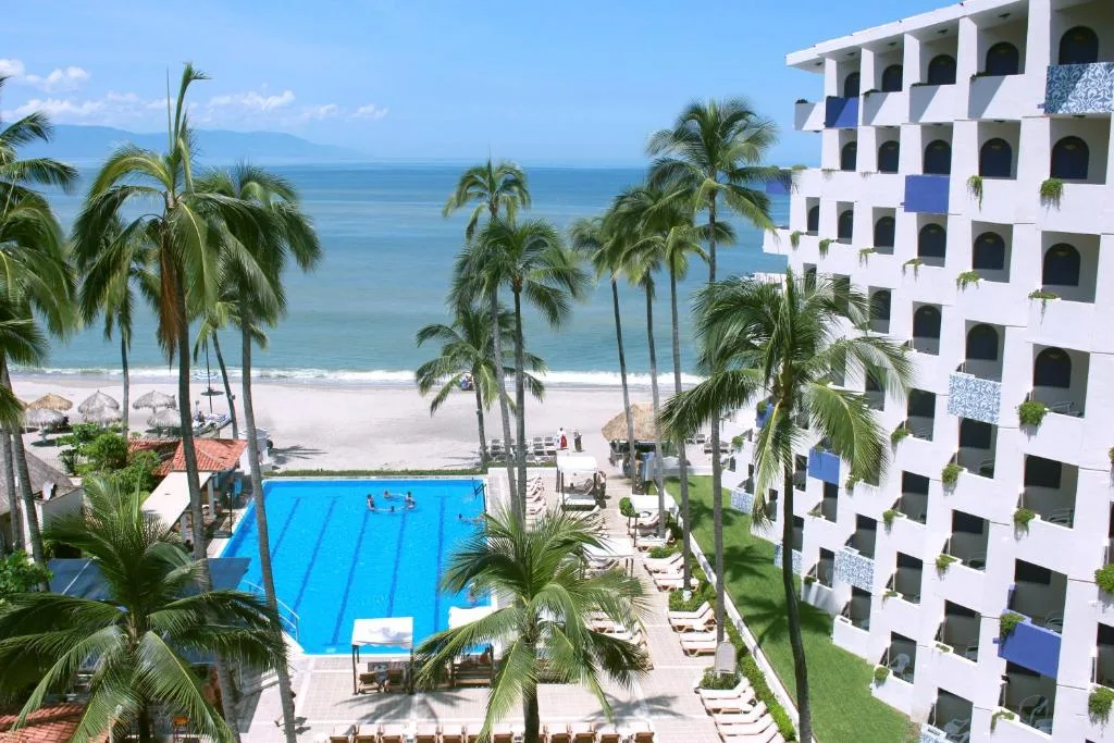 Crown Paradise Golden All Inclusive Resort: another view