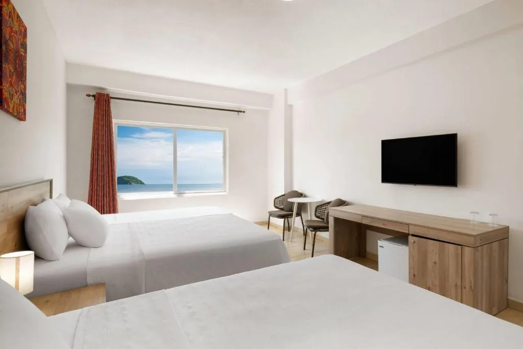 Decameron Isla Coral Guayabitos, Ramada All-Inclusive Resort: another view