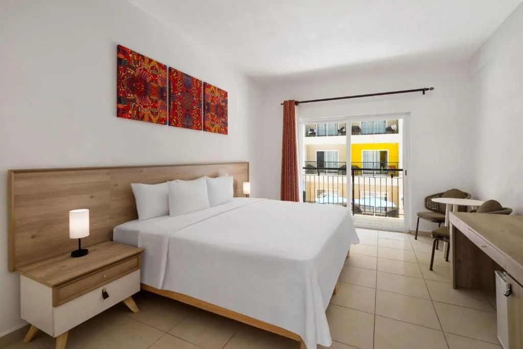 Decameron Isla Coral Guayabitos, Ramada All-Inclusive Resort: another view