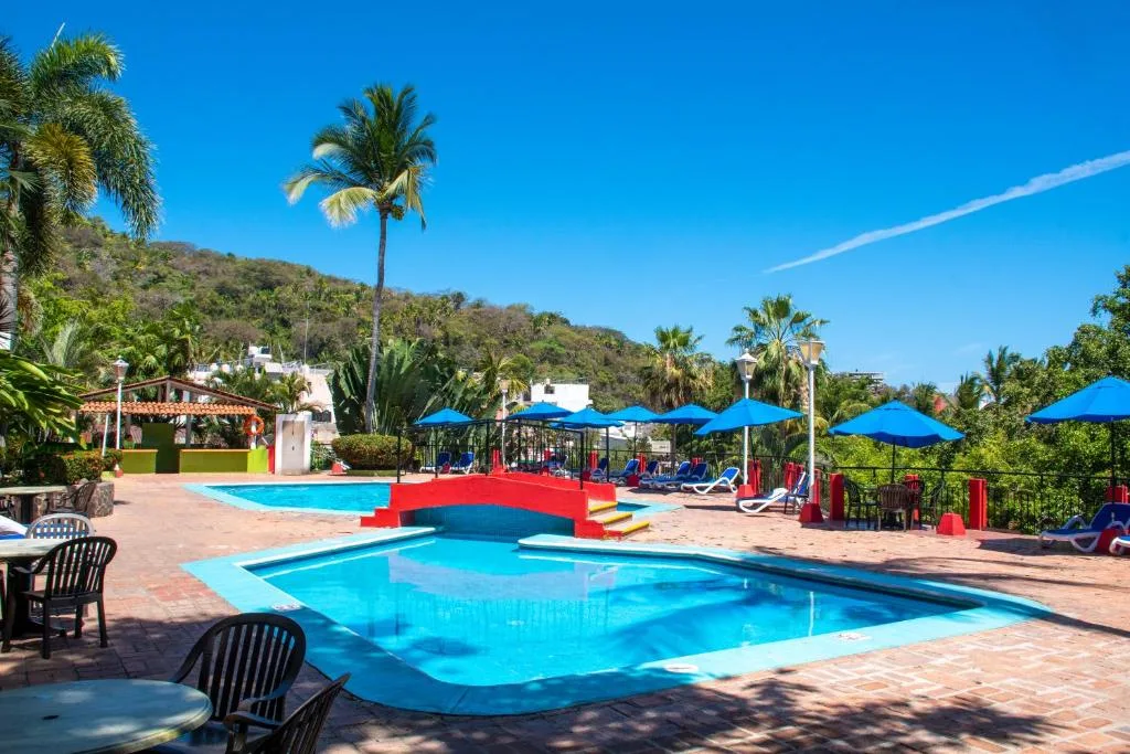 Decameron Los Cocos Guayabitos, Ramada All-Inclusive Resort: another view