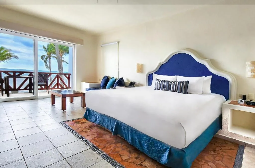 Desire Pearl Riviera Maya Resort: another view