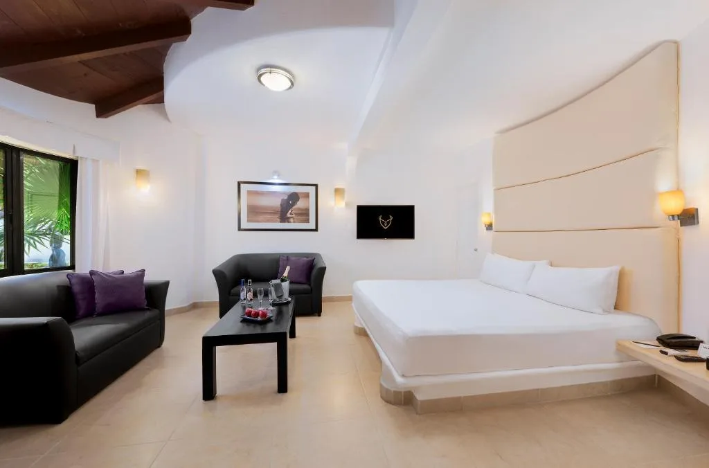 Desire Riviera Maya Resort: another view
