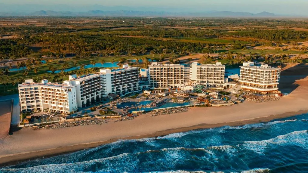 Dreams Estrella del Mar Mazatlan Golf & Spa Resort