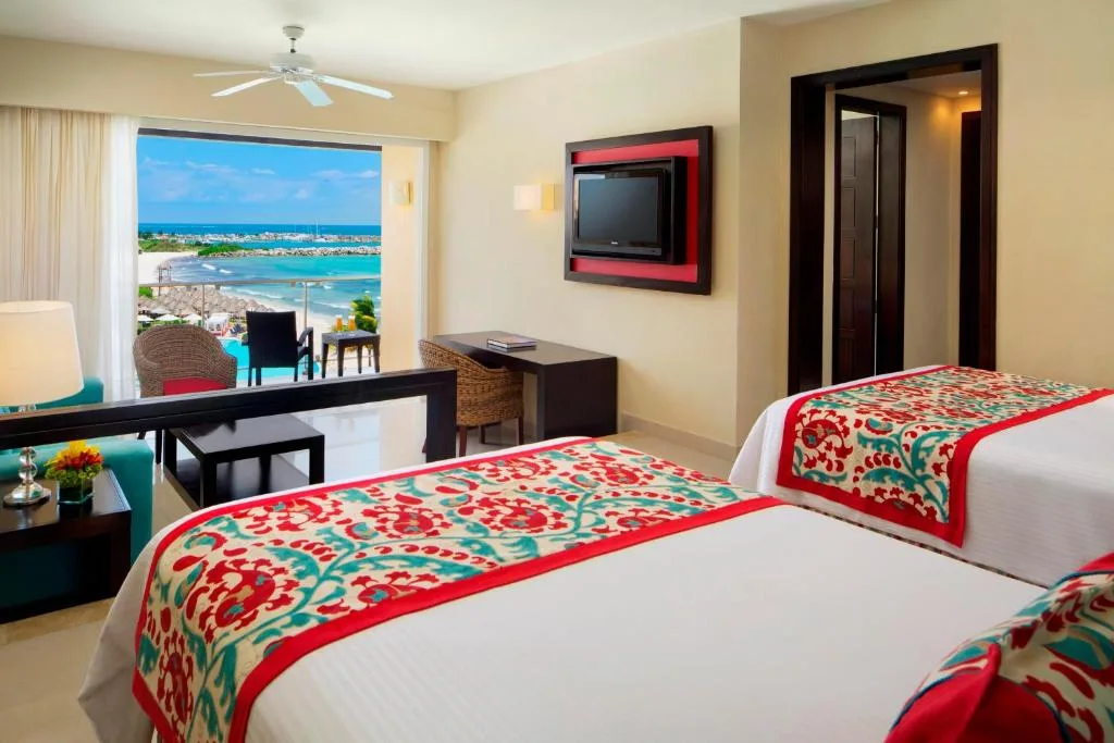 Dreams Jade Resort & Spa: another view