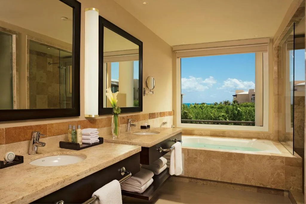 Dreams Jade Resort & Spa: another view