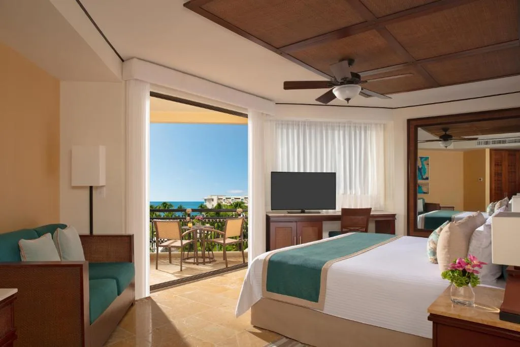 Dreams Riviera Cancun Resort & Spa: another view