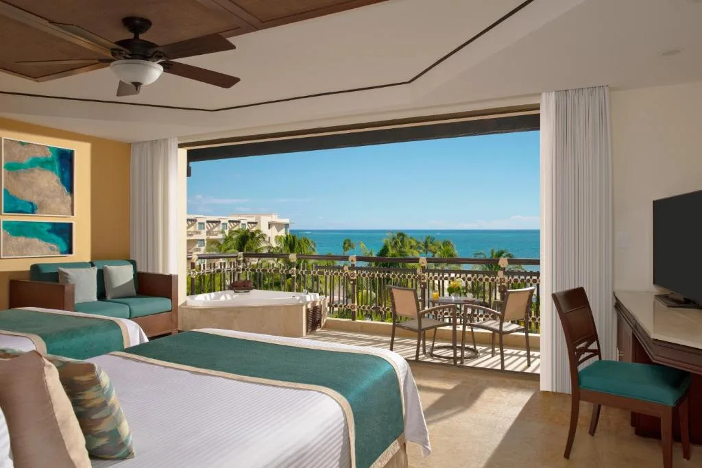 Dreams Riviera Cancun Resort & Spa: another view