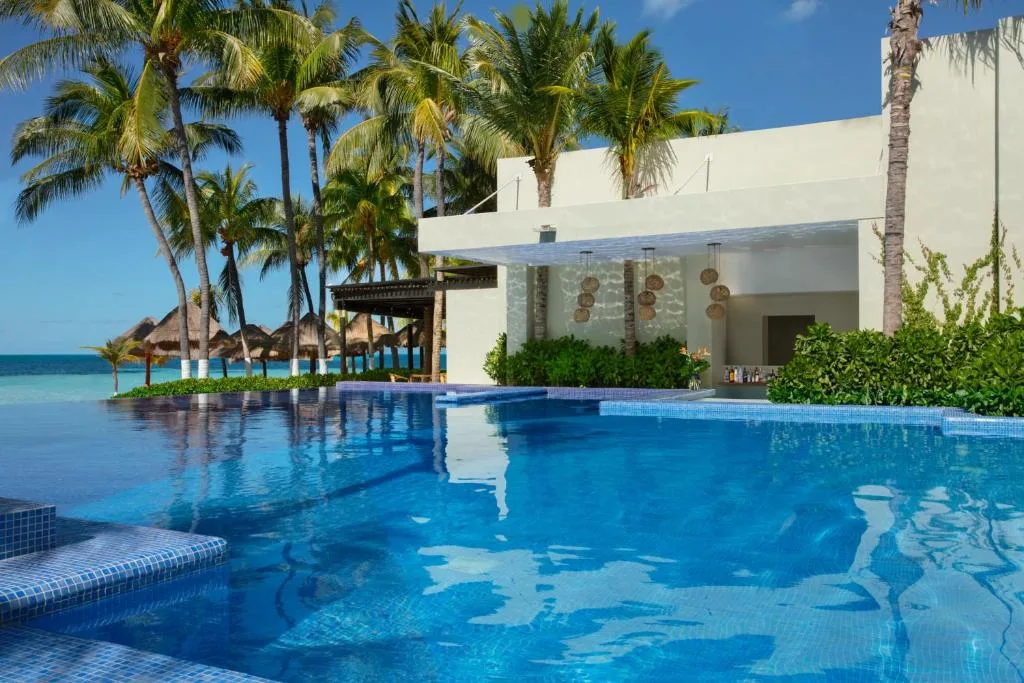 Dreams Sands Cancun Resort & Spa: another view