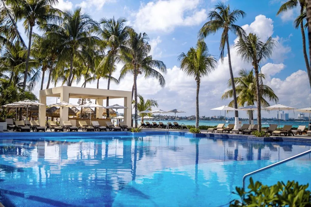 Dreams Sands Cancun Resort & Spa: another view