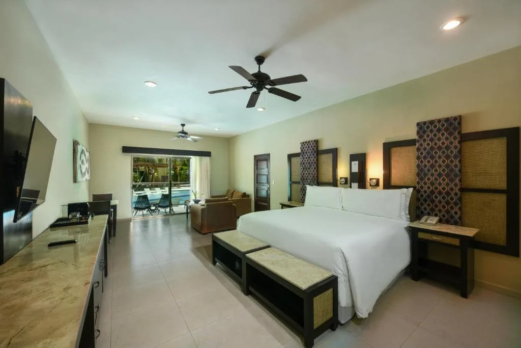 El Dorado Maroma: another view