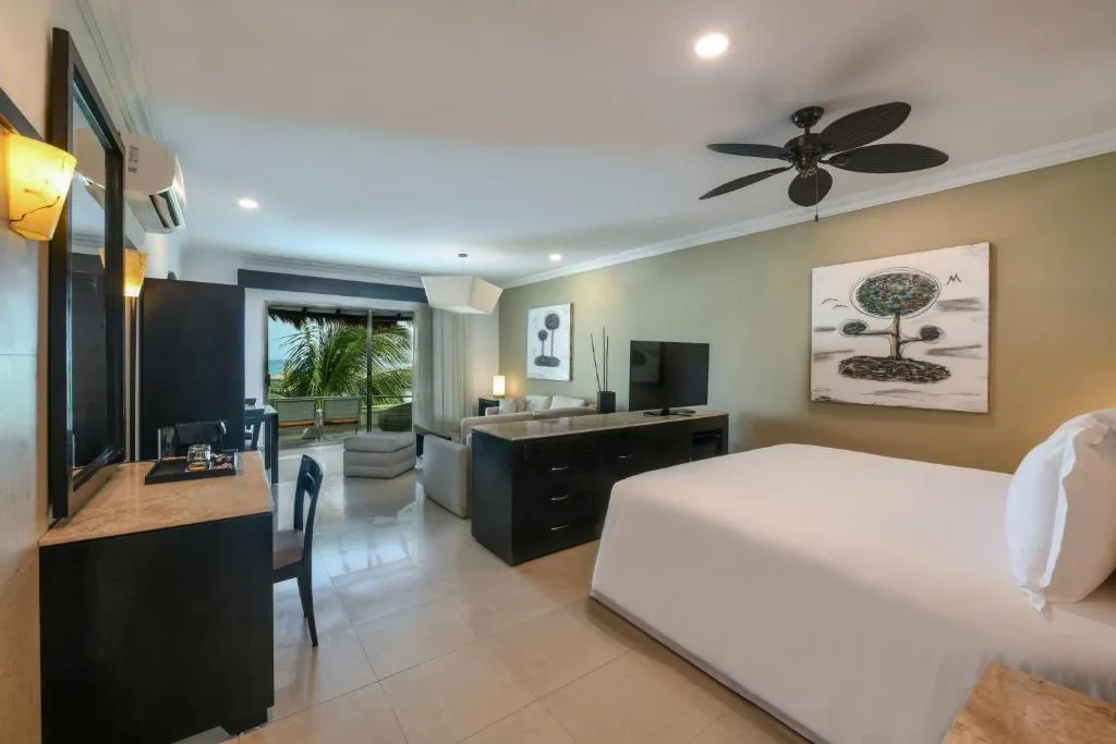 El Dorado Maroma: another view
