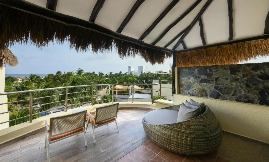 El Dorado Maroma: another view