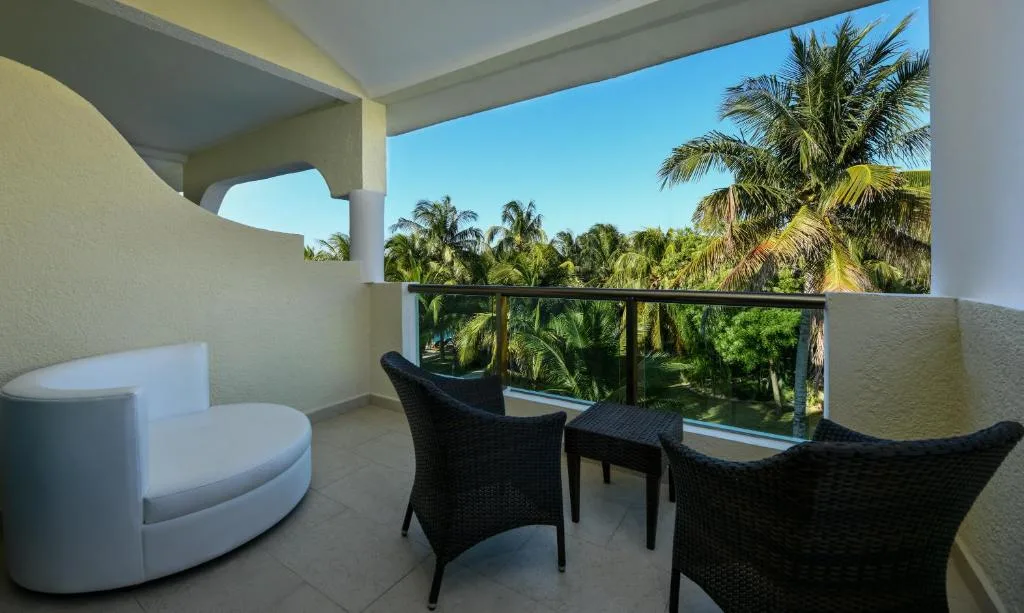 El Dorado Royale: another view