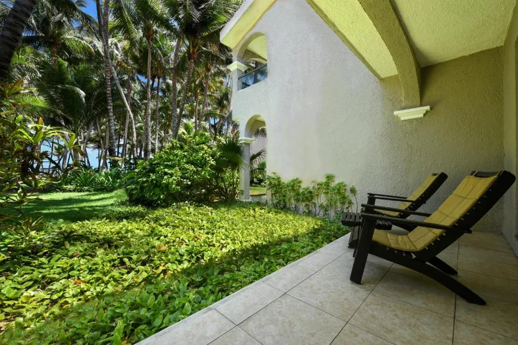 El Dorado Seaside Palms: another view