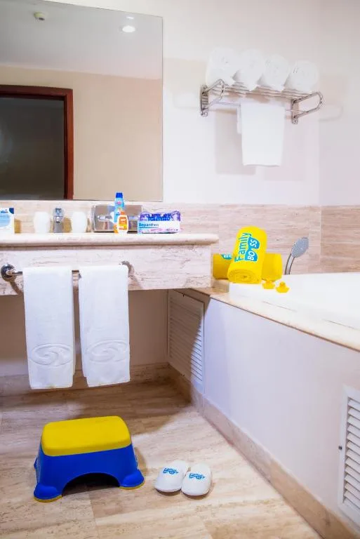 Family Selection at Grand Palladium Vallarta Resort & Spa: another view
