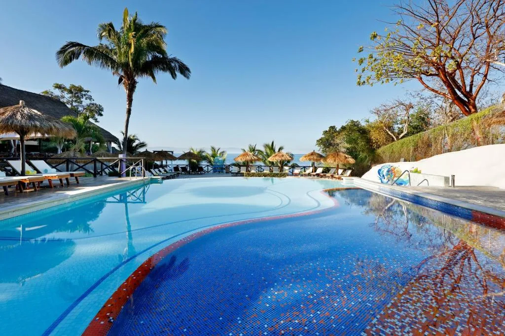 Family Selection at Grand Palladium Vallarta Resort & Spa: another view