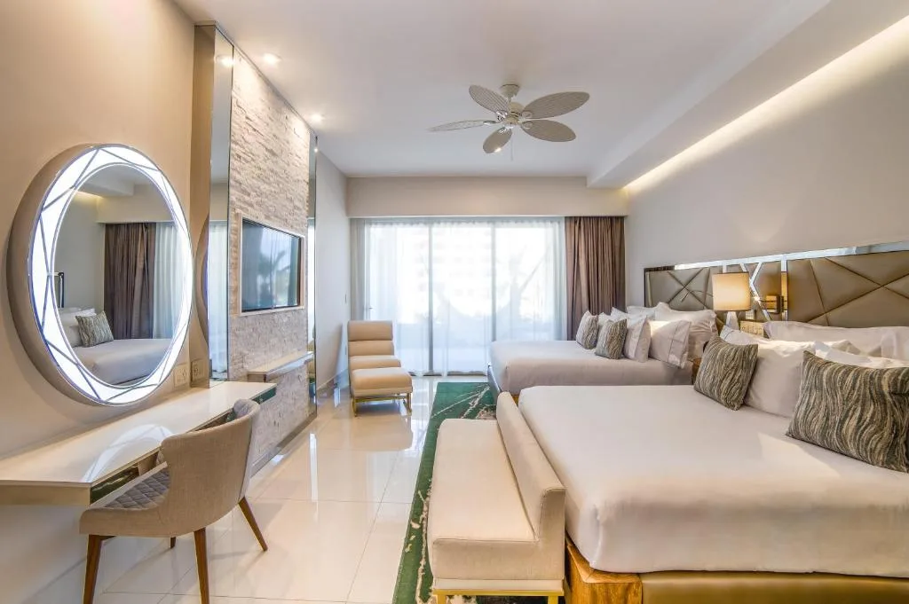 Garza Blanca Resort & Spa Los Cabos: another view