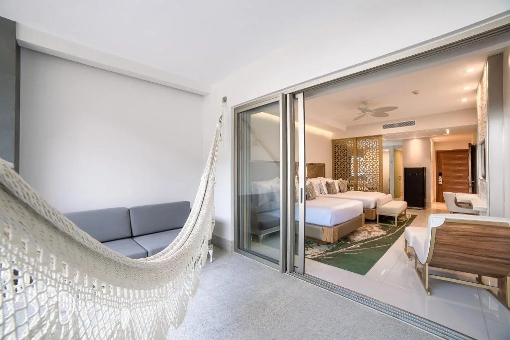 Garza Blanca Resort & Spa Los Cabos: another view