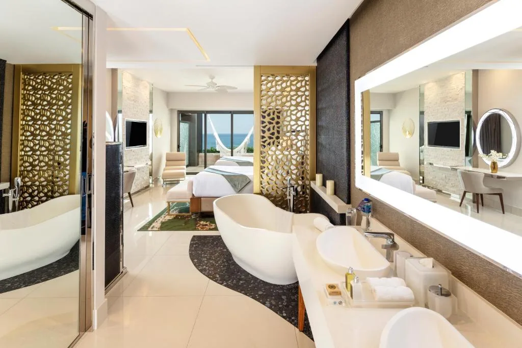 Garza Blanca Resort & Spa Los Cabos: another view