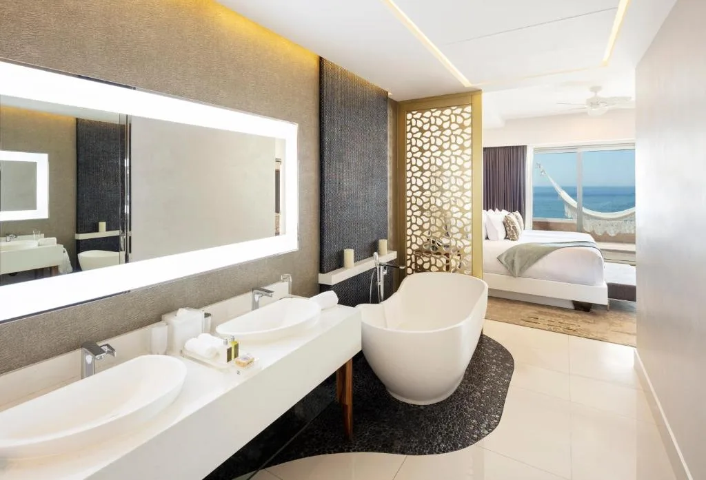 Garza Blanca Resort & Spa Los Cabos: another view