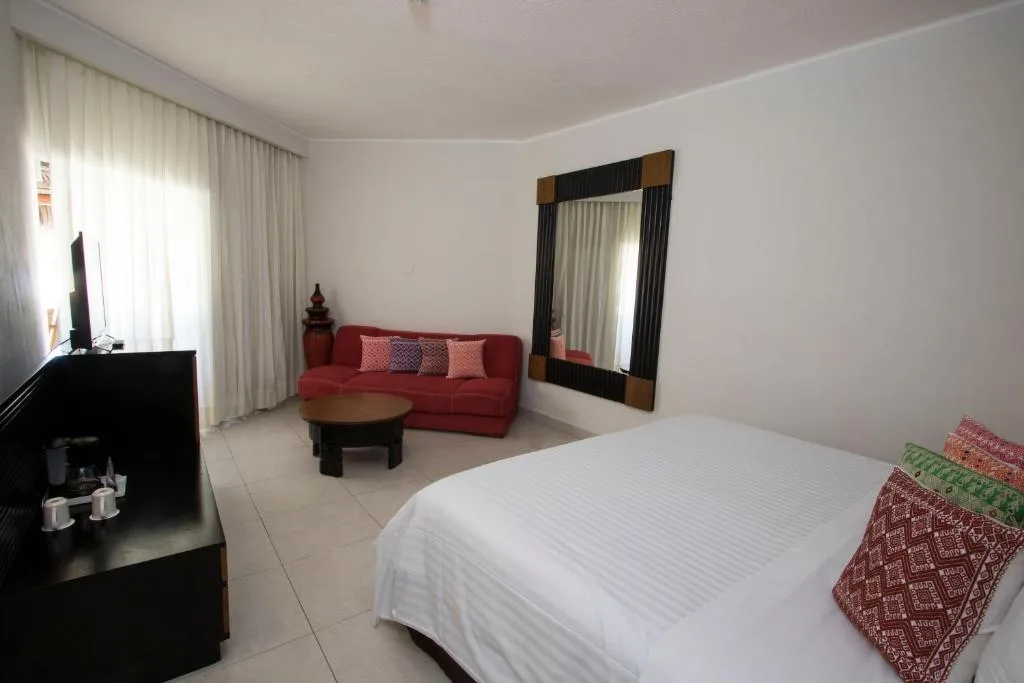 Grand Decameron Los Cabos: another view