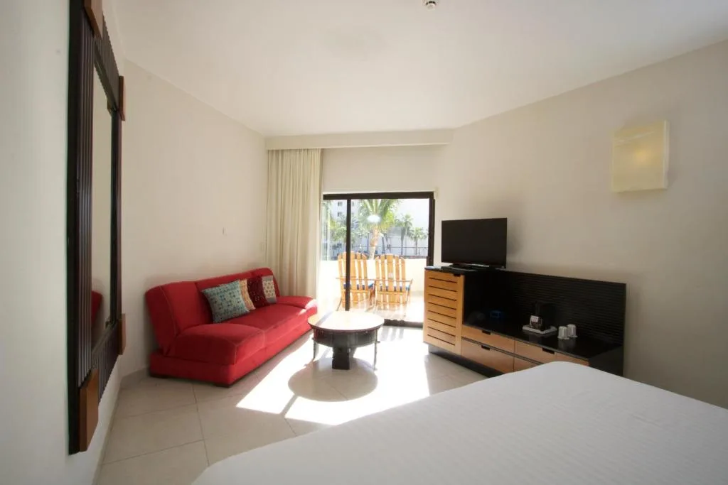 Grand Decameron Los Cabos: another view
