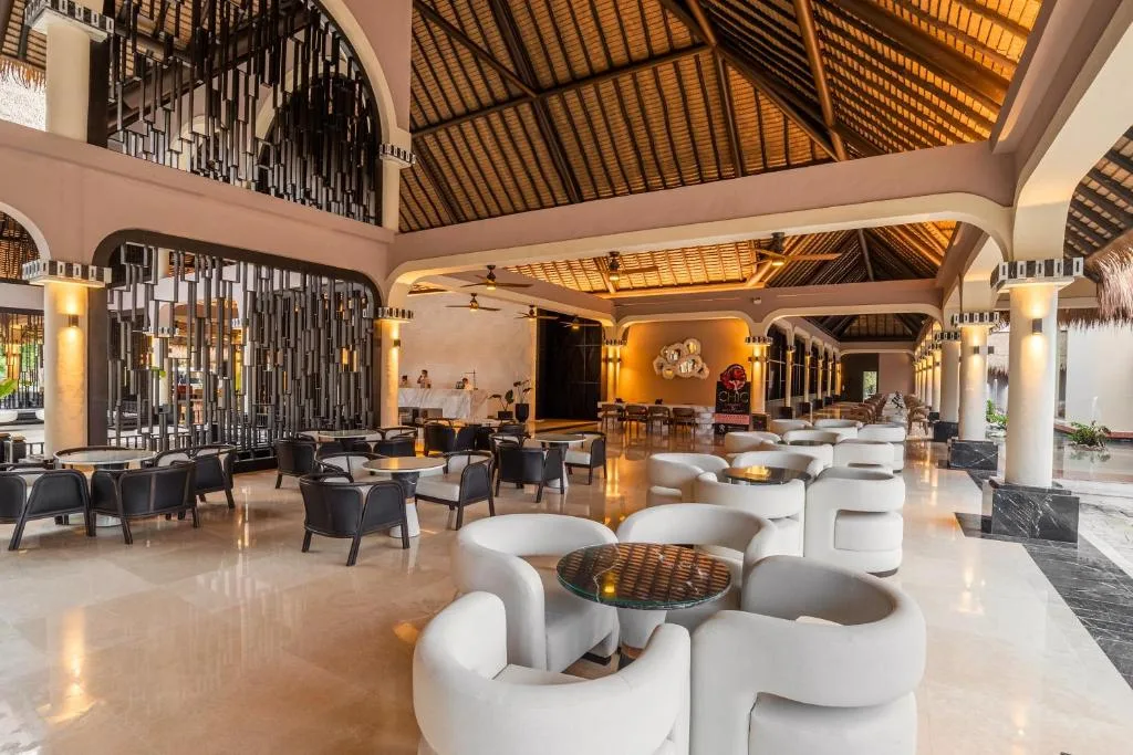 Grand Palladium Colonial Resort & Spa: another view